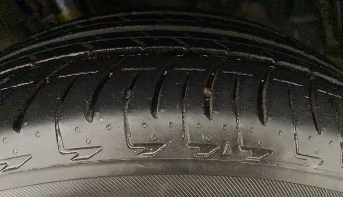 2018 Ford Ecosport TITANIUM + 1.5L PETROL AT, Petrol, Automatic, 53,768 km, Left Front Tyre Tread