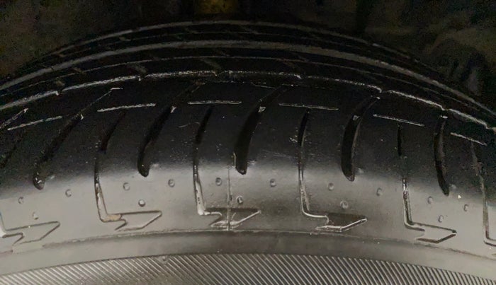 2018 Ford Ecosport TITANIUM + 1.5L PETROL AT, Petrol, Automatic, 53,768 km, Left Rear Tyre Tread