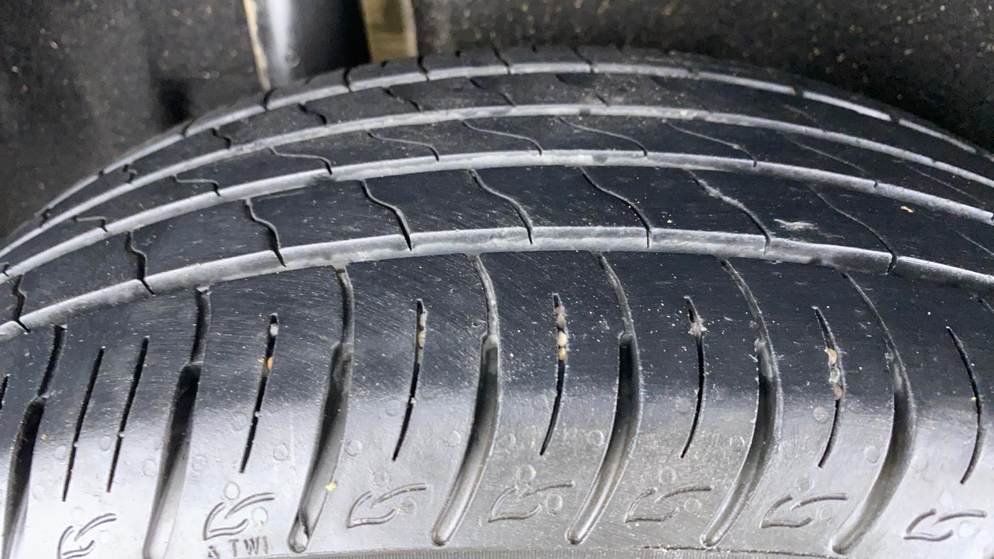 2019 Maruti Vitara Brezza ZDI, Diesel, Manual, 31,516 km, Right Rear Tyre Tread