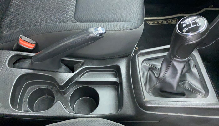 2019 Maruti Vitara Brezza ZDI, Diesel, Manual, 31,516 km, Gear Lever