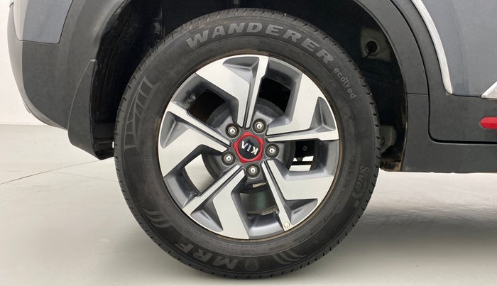 2020 KIA SONET GTX + 1.0 IMT, Petrol, Manual, 10,902 km, Right Rear Wheel