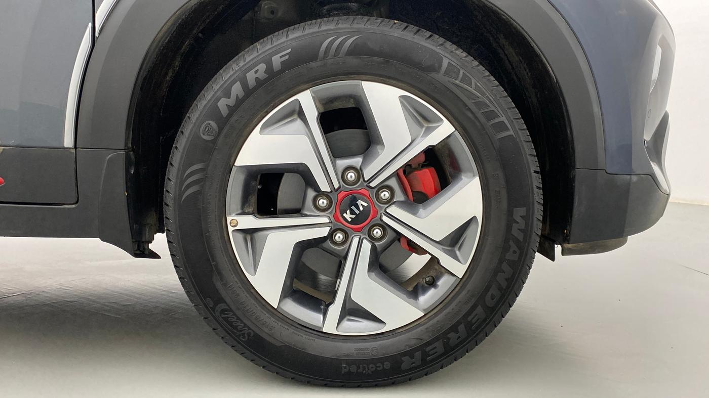 2020 KIA SONET GTX + 1.0 IMT, Petrol, Manual, 10,902 km, Right Front Wheel