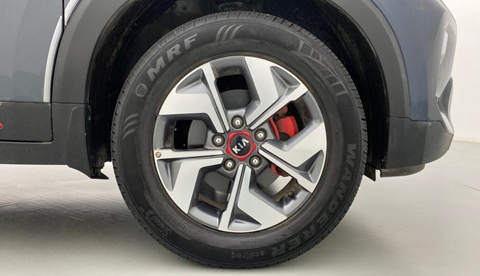 2020 KIA SONET GTX + 1.0 IMT, Petrol, Manual, 10,902 km, Right Front Wheel