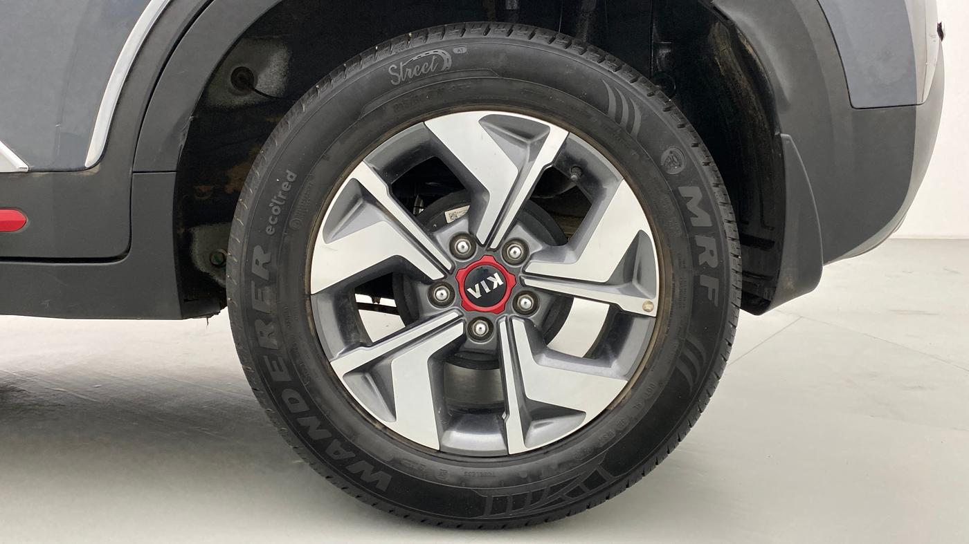 2020 KIA SONET GTX + 1.0 IMT, Petrol, Manual, 10,902 km, Left Rear Wheel