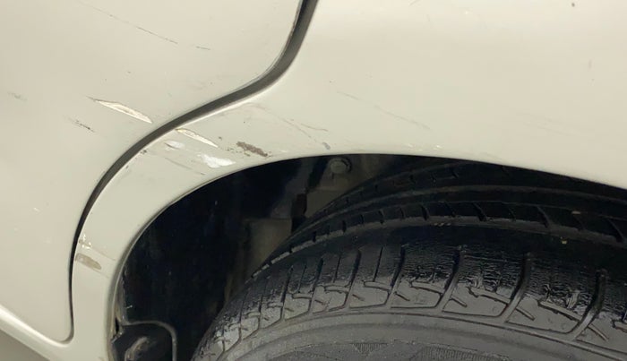 2014 Maruti Ertiga VXI, Petrol, Manual, 76,333 km, Left quarter panel - Rusted