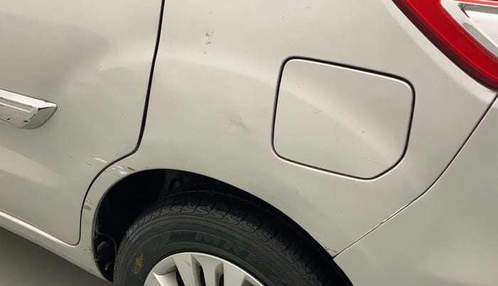 2014 Maruti Ertiga VXI, Petrol, Manual, 76,333 km, Left quarter panel - Slightly dented