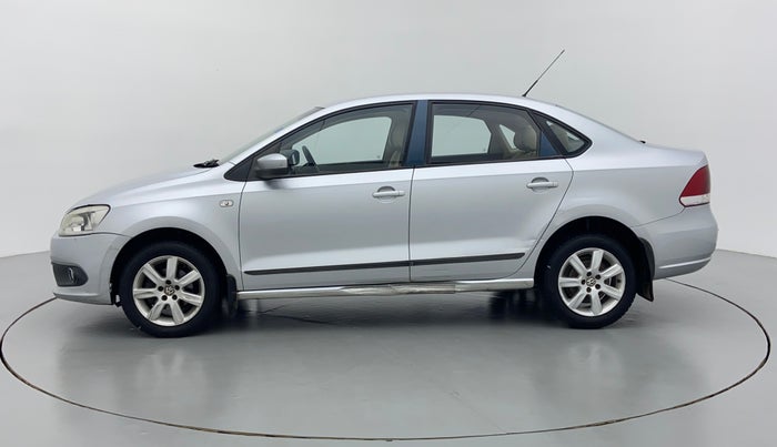 2011 Volkswagen Vento HIGHLINE 1.6 MPI, Petrol, Manual, 78,653 km, Left Side