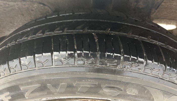 2022 Hyundai NEW SANTRO SPORTZ EXECUTIVE MT CNG, CNG, Manual, 46,996 km, Left Rear Tyre Tread