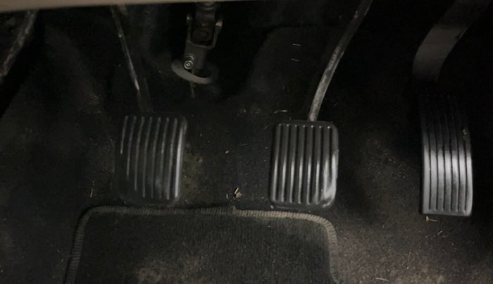 2022 Hyundai NEW SANTRO SPORTZ EXECUTIVE MT CNG, CNG, Manual, 46,996 km, Pedals