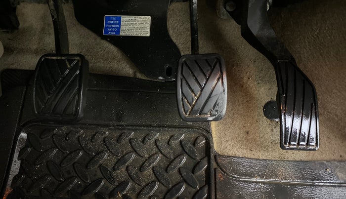 2018 Maruti Ciaz ALPHA DIESEL 1.3, Diesel, Manual, 81,349 km, Pedals