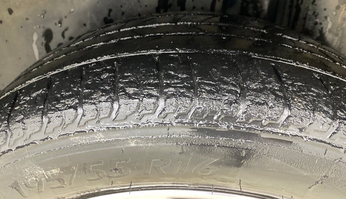 2018 Maruti Ciaz ALPHA DIESEL 1.3, Diesel, Manual, 81,349 km, Left Rear Tyre Tread