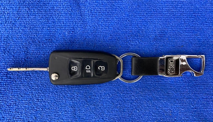 2017 Tata Zest XM 90PS DIESEL, Diesel, Manual, 44,998 km, Key Close Up