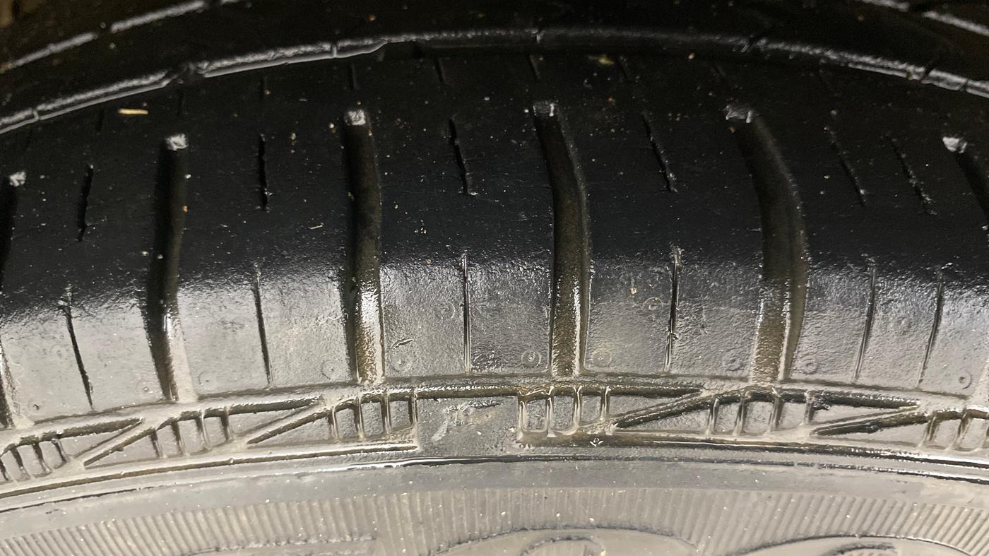 2018 Maruti Celerio X ZXI (O) AMT, Petrol, Automatic, 27,013 km, Right Rear Tyre Tread