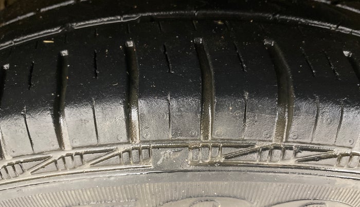 2018 Maruti Celerio X ZXI (O) AMT, Petrol, Automatic, 27,013 km, Right Rear Tyre Tread