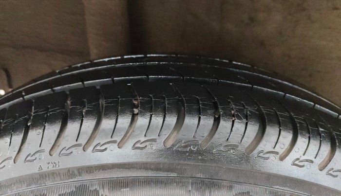 2019 Maruti S PRESSO VXI (O), Petrol, Manual, 26,434 km, Right Rear Tyre Tread