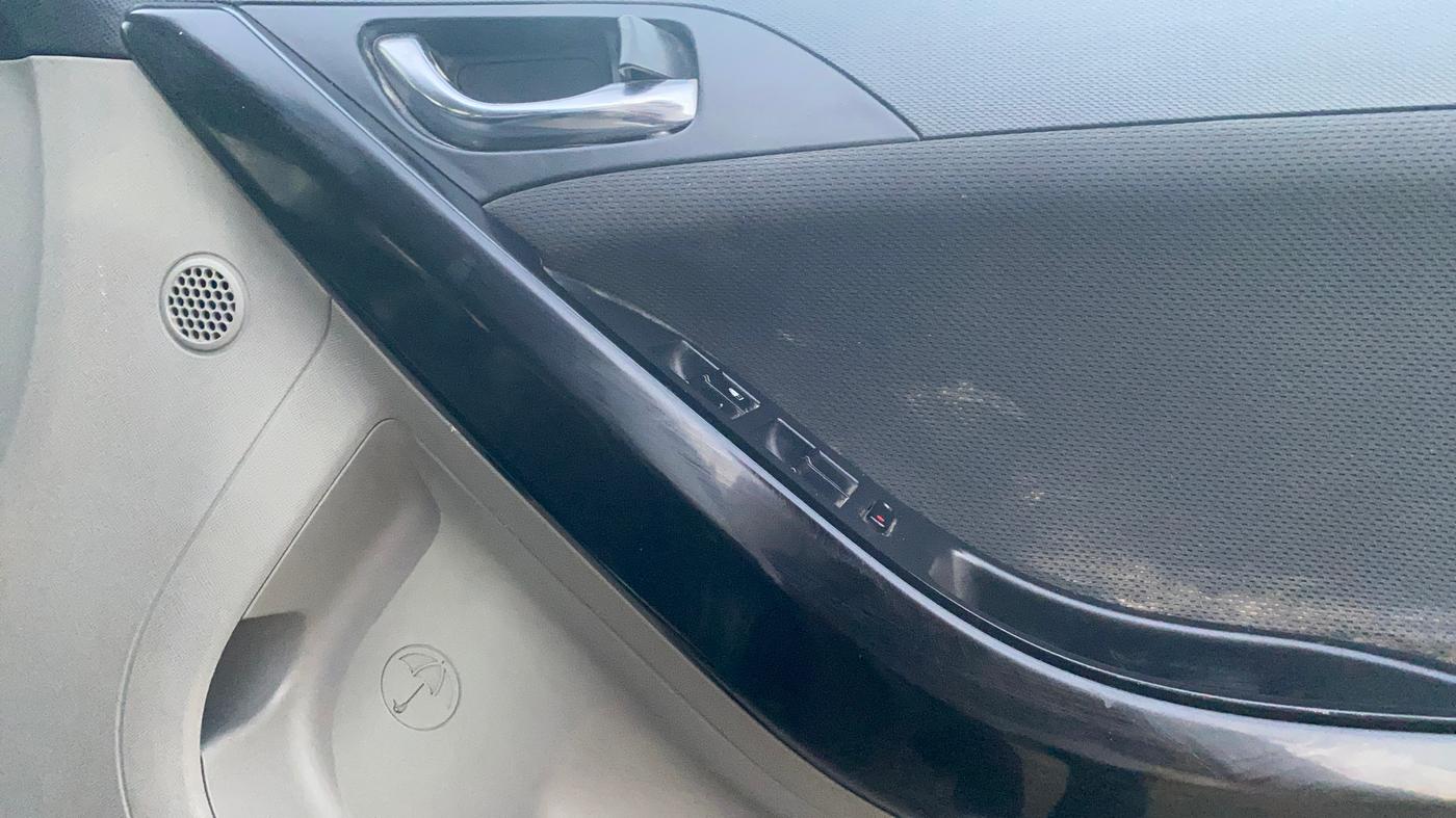2019 Tata NEXON XZ PETROL, Petrol, Manual, 53,586 km, Driver Side Door Panels Control