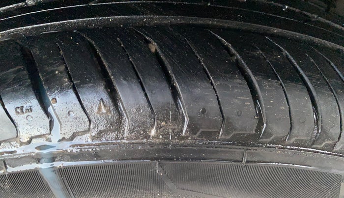 2019 Tata NEXON XZ PETROL, Petrol, Manual, 53,559 km, Right Rear Tyre Tread