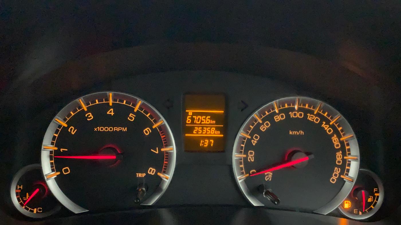 2014 Maruti Swift VXI, Petrol, Manual, 25,358 km, Odometer Image