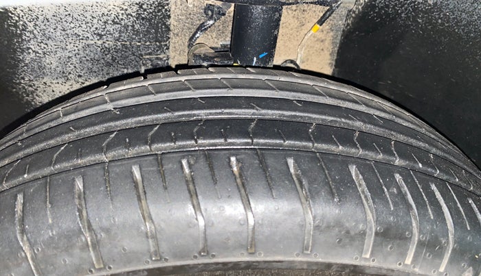 2024 Tata PUNCH ADVENTURE MT, Petrol, Manual, 22,509 km, Left Front Tyre Tread