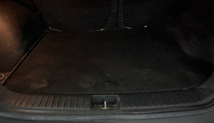 2021 Hyundai Creta SX 1.5 DIESEL, Diesel, Manual, 98,937 km, Boot Inside