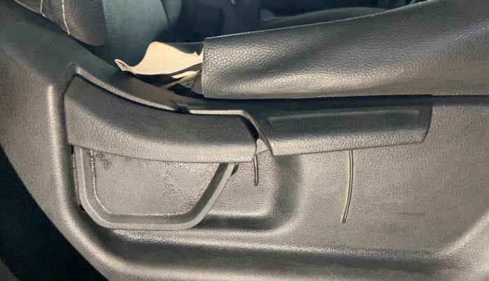 2021 Hyundai Creta SX 1.5 DIESEL, Diesel, Manual, 98,937 km, Driver Side Adjustment Panel