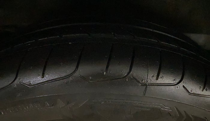 2017 Honda City 1.5L I-VTEC V MT, Petrol, Manual, 93,241 km, Right Rear Tyre Tread