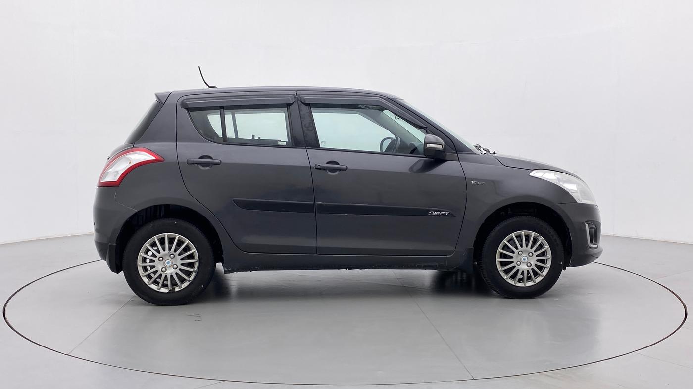 2017 Maruti Swift VXI D, Petrol, Manual, 37,014 km, Right Side View