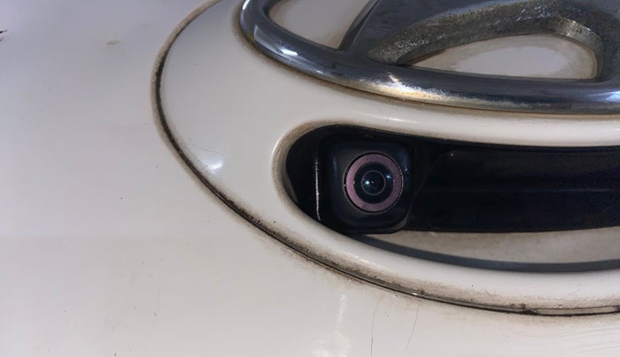 2017 Hyundai Grand i10 SPORTZ (O) AT 1.2 KAPPA VTVT, Petrol, Automatic, 39,461 km, Parking Camera