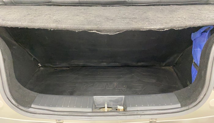 2018 Mahindra KUV 100 NXT K2 P 6 STR, Petrol, Manual, 38,892 km, Boot Inside