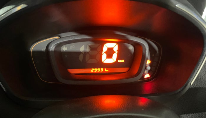 2017 Renault Kwid RXT 1.0, Petrol, Manual, 29,916 km, Odometer Image