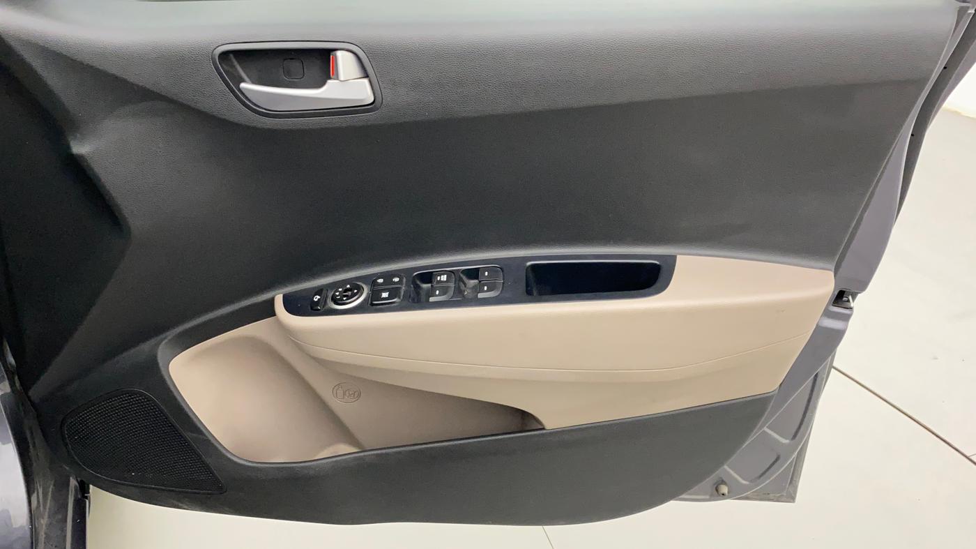 2019 Hyundai Grand i10 SPORTZ 1.2 KAPPA VTVT, Petrol, Manual, 24,967 km, Driver Side Door Panels Control
