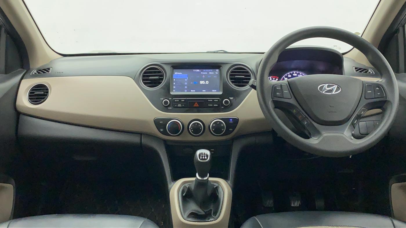 2019 Hyundai Grand i10 SPORTZ 1.2 KAPPA VTVT, Petrol, Manual, 24,967 km, Dashboard