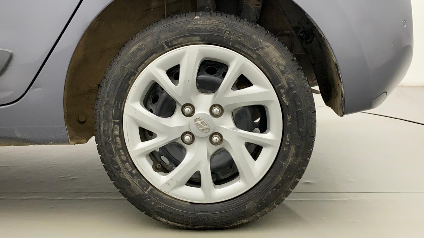 2019 Hyundai Grand i10 SPORTZ 1.2 KAPPA VTVT, Petrol, Manual, 24,967 km, Left Rear Wheel