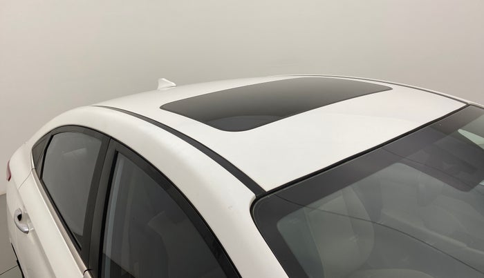 2018 Hyundai Verna 1.6 SX VTVT AT (O), Petrol, Automatic, 74,990 km, Roof