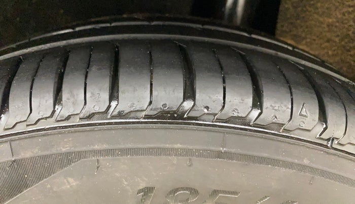 2020 Maruti Baleno DELTA PETROL 1.2, Petrol, Manual, 1,34,813 km, Left Rear Tyre Tread