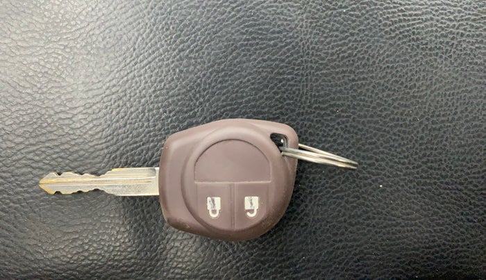 2020 Maruti Baleno DELTA PETROL 1.2, Petrol, Manual, 1,34,813 km, Key Close Up