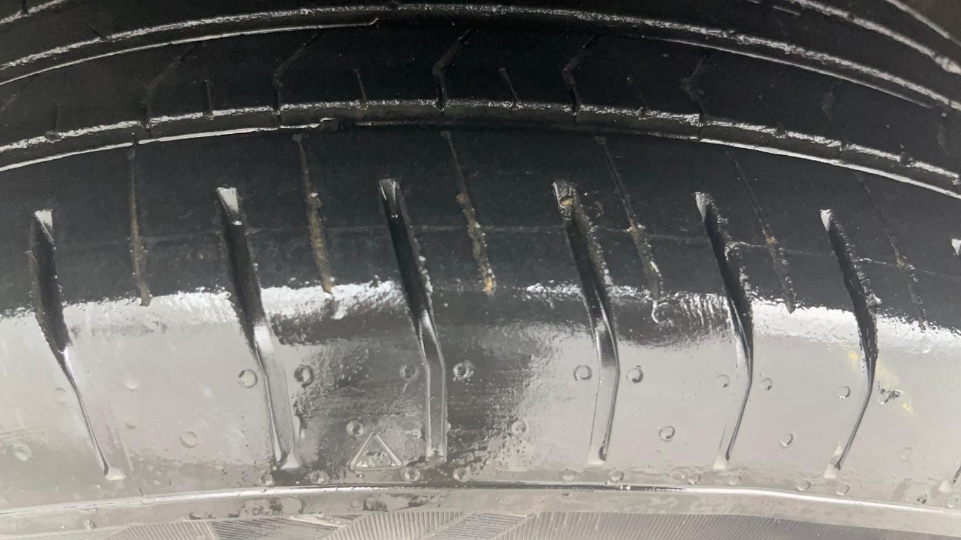 2021 Hyundai Creta S 1.5 PETROL, Petrol, Manual, 12,402 km, Left Front Tyre Tread