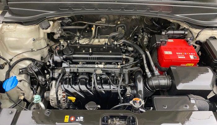 2017 Hyundai Creta SX PLUS 1.6 PETROL, Petrol, Manual, 80,223 km, Engine View