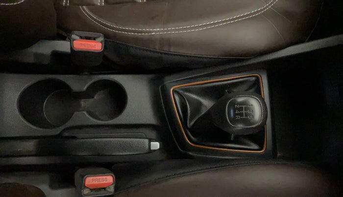 2017 Hyundai i20 Active 1.2 S, Petrol, Manual, 46,270 km, Gear Lever