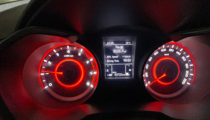 2019 Mahindra XUV300 W8 1.2 PETROL, Petrol, Manual, 83,696 km, Odometer Image