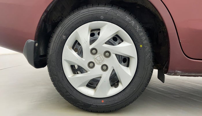 2013 Honda Amaze 1.5 SMT I DTEC, Diesel, Manual, 33,708 km, Right Rear Wheel