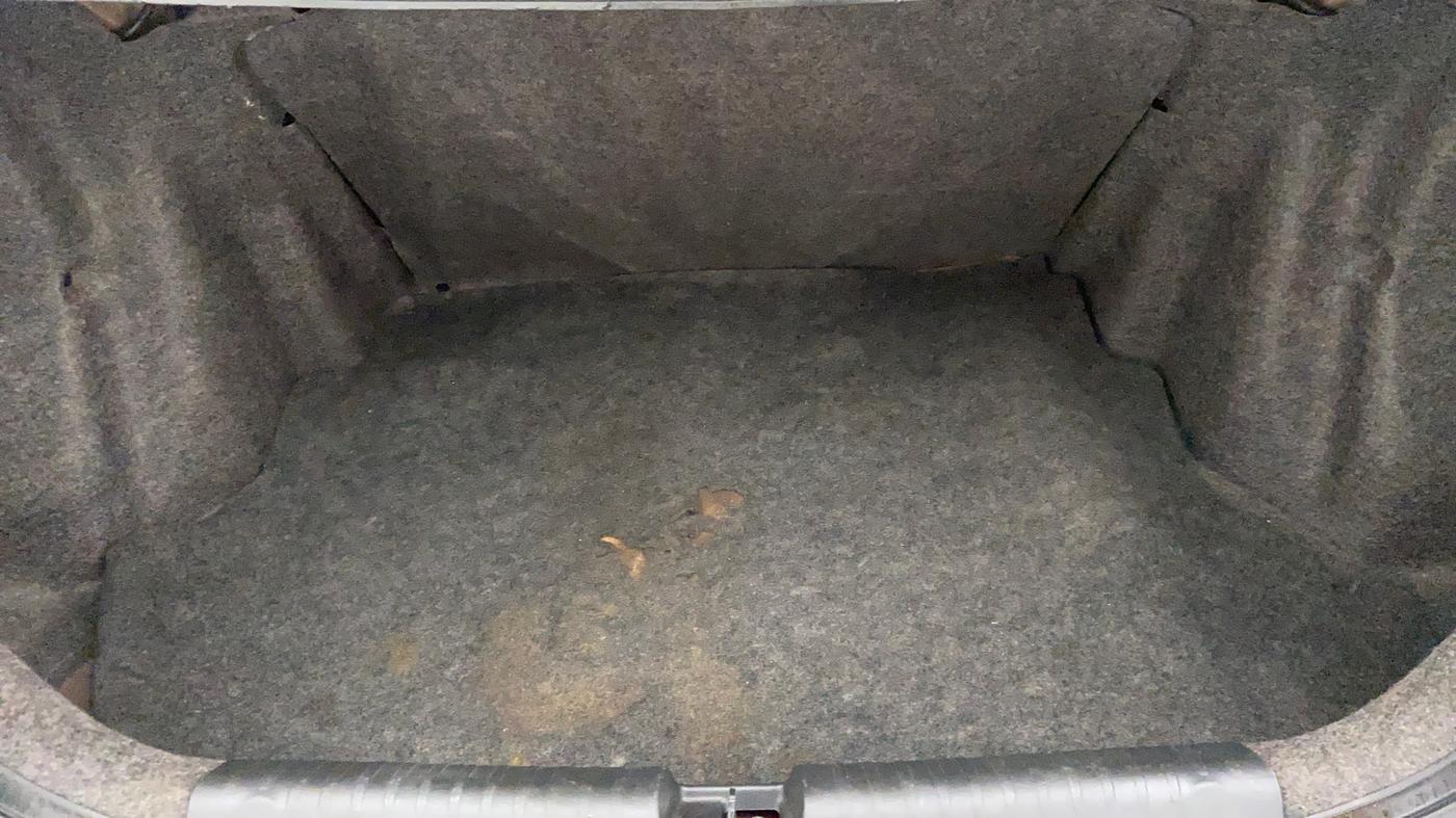 2013 Honda Amaze 1.5 SMT I DTEC, Diesel, Manual, 33,708 km, Boot Inside