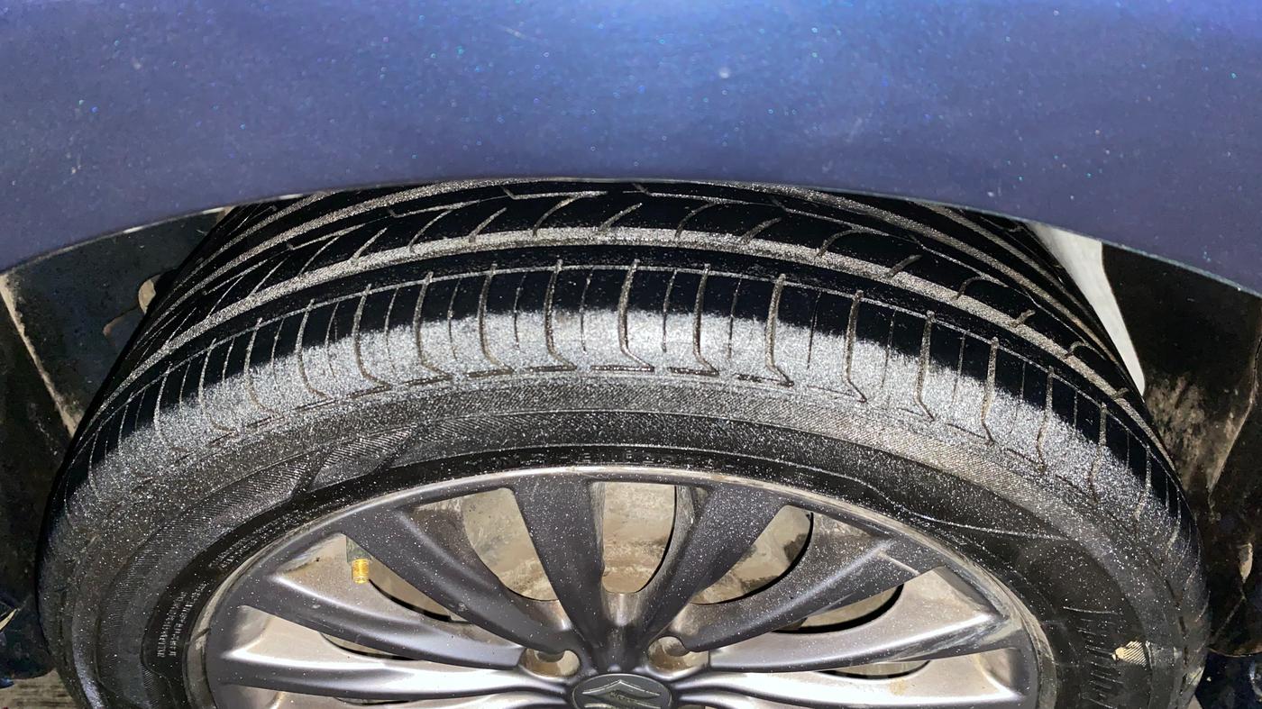 2017 Maruti Ciaz ALPHA 1.4 PETROL, Petrol, Manual, 82,117 km, Left Rear Tyre Tread