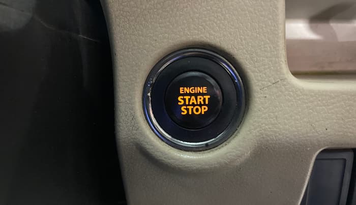 2017 Maruti Ciaz ALPHA 1.4 PETROL, Petrol, Manual, 82,063 km, Keyless Start/ Stop Button