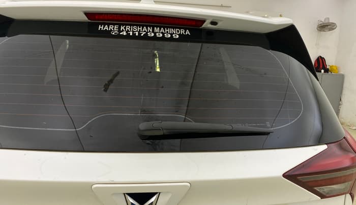 2023 Mahindra XUV700 AX 7 LUXURY D AT 7 STR, Diesel, Automatic, 31,537 km, Rear Wiper