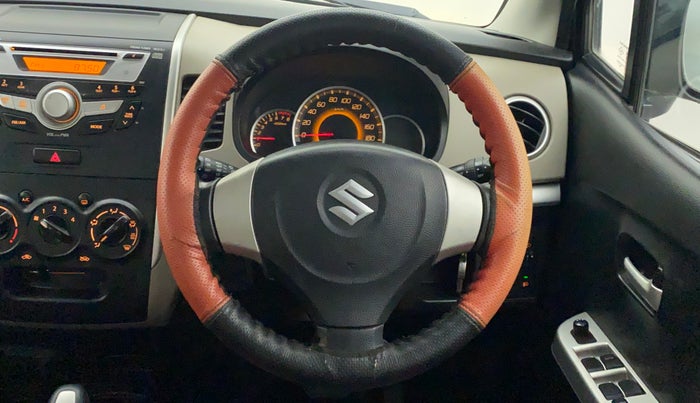 2016 Maruti Wagon R 1.0 VXI AMT, Petrol, Automatic, 33,705 km, Steering Wheel Close Up