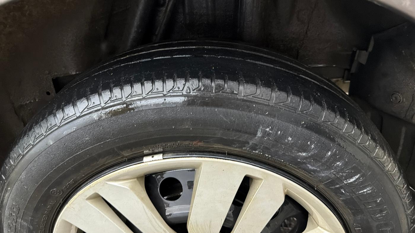 2014 Honda City 1.5L I-VTEC V MT, Petrol, Manual, 66,367 km, Left Rear Tyre Tread