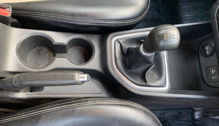 2016 Hyundai Creta SX PLUS 1.6 PETROL, Petrol, Manual, 1,11,085 km, Gear Lever
