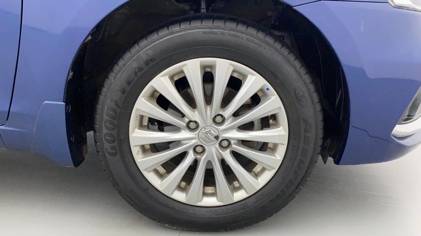 2021 Maruti Ciaz DELTA 1.5 SHVS MT PETROL, Petrol, Manual, 21,951 km, Right Front Wheel