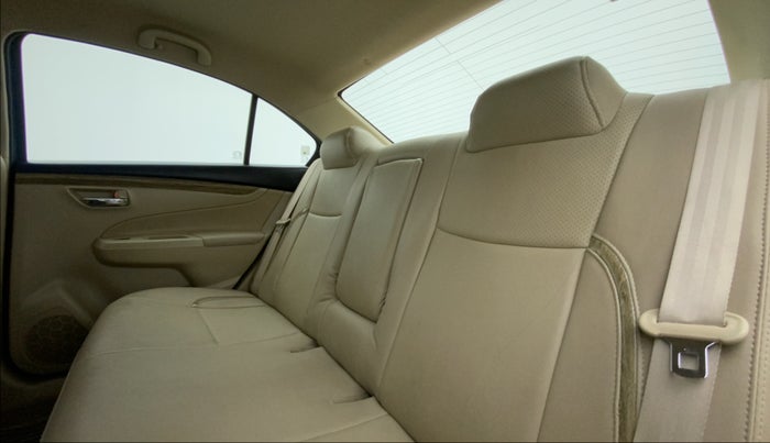2021 Maruti Ciaz DELTA 1.5 SHVS MT PETROL, Petrol, Manual, 21,951 km, Right Side Rear Door Cabin